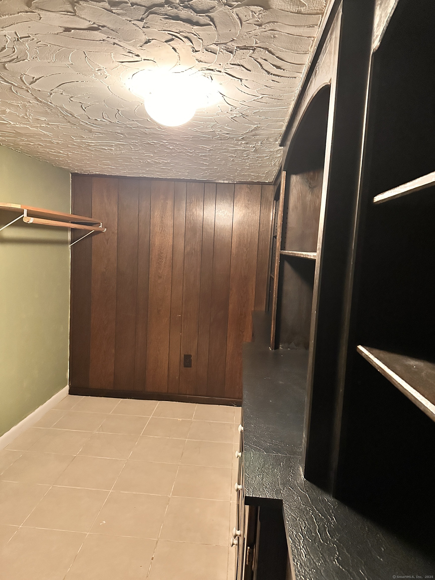 21 Avon Street, Ansonia, Connecticut image 31