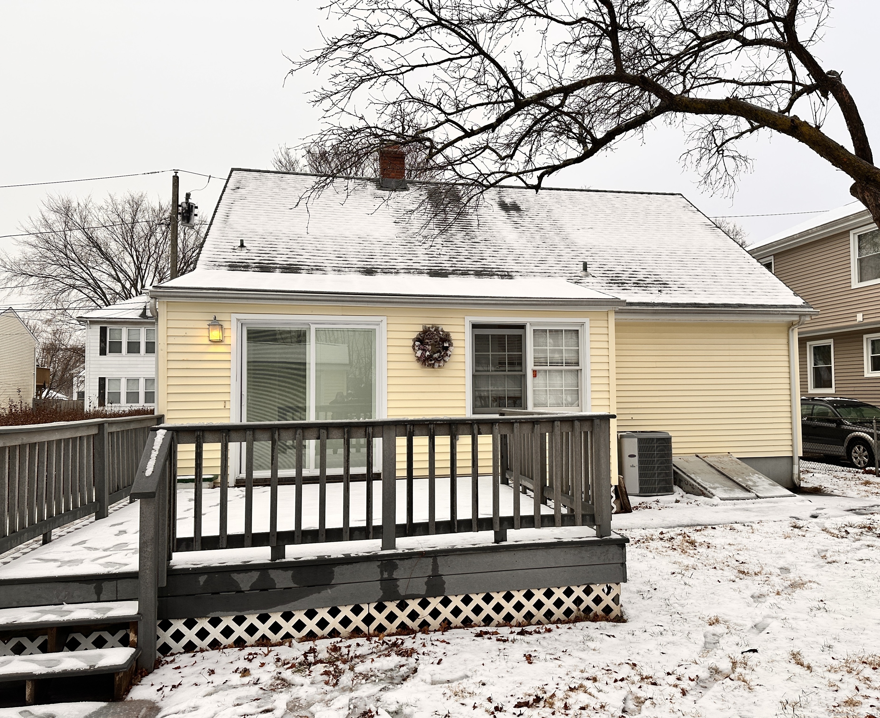 21 Avon Street, Ansonia, Connecticut image 3