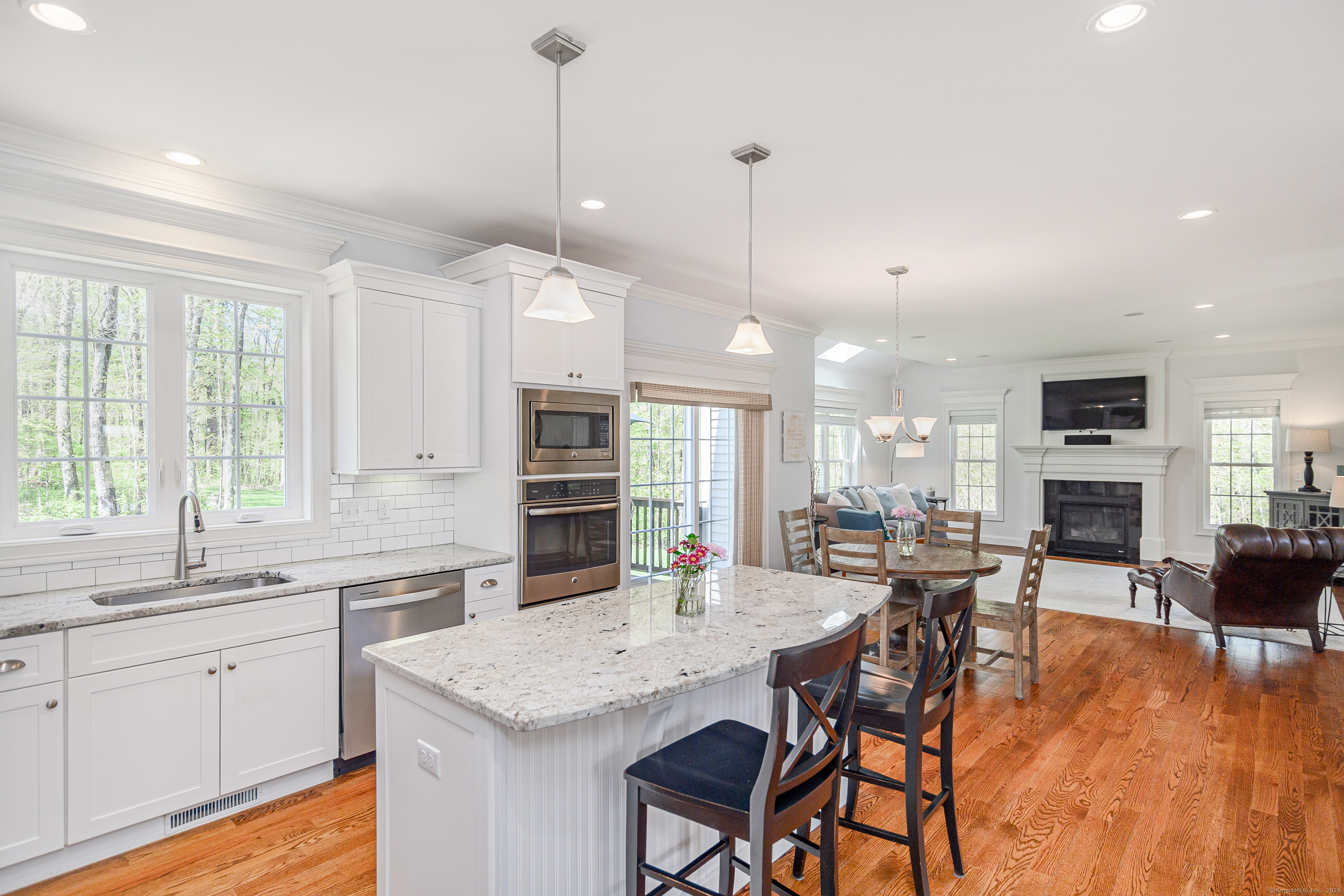 10A Taunton Lane, Newtown, Connecticut image 12