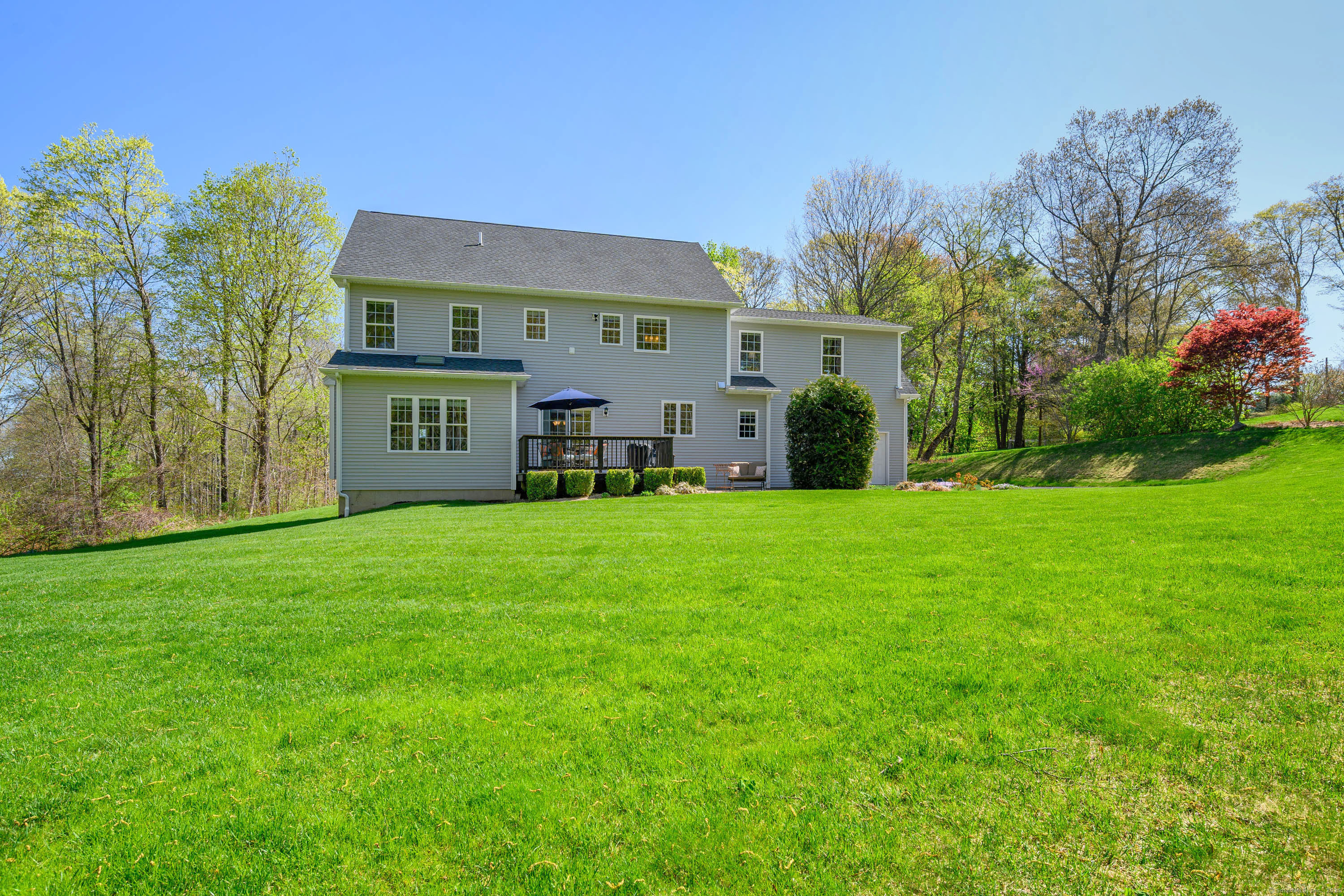 10A Taunton Lane, Newtown, Connecticut image 32