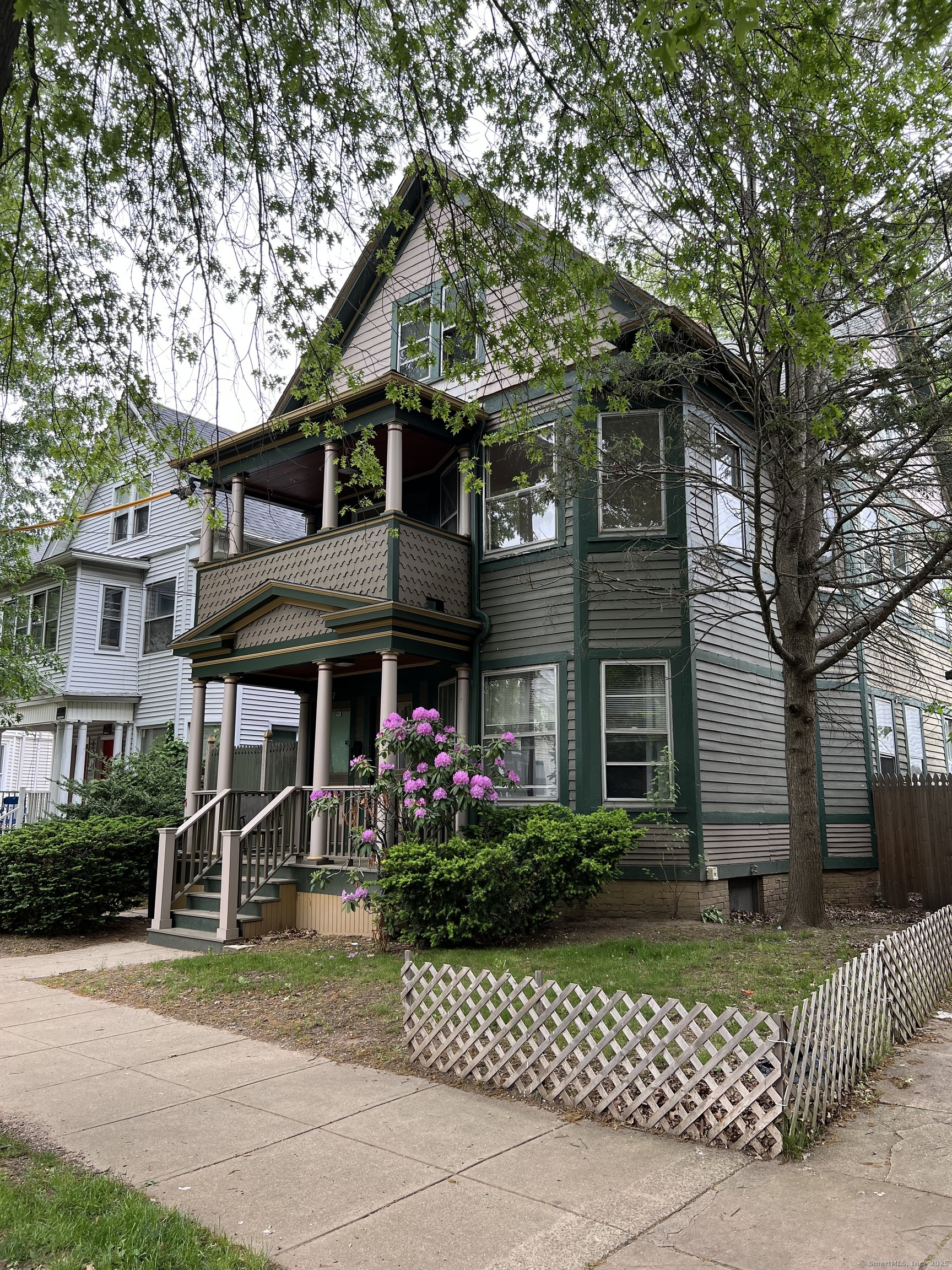 865 Elm Street