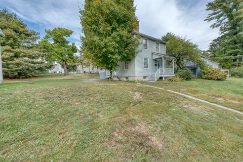 3 Stebbins Brook Lane Simsbury CT 06070