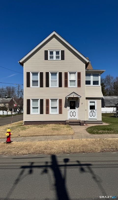 Photo of 254 Ward Street #2, Wallingford, CT 06492 (MLS # 24163545)