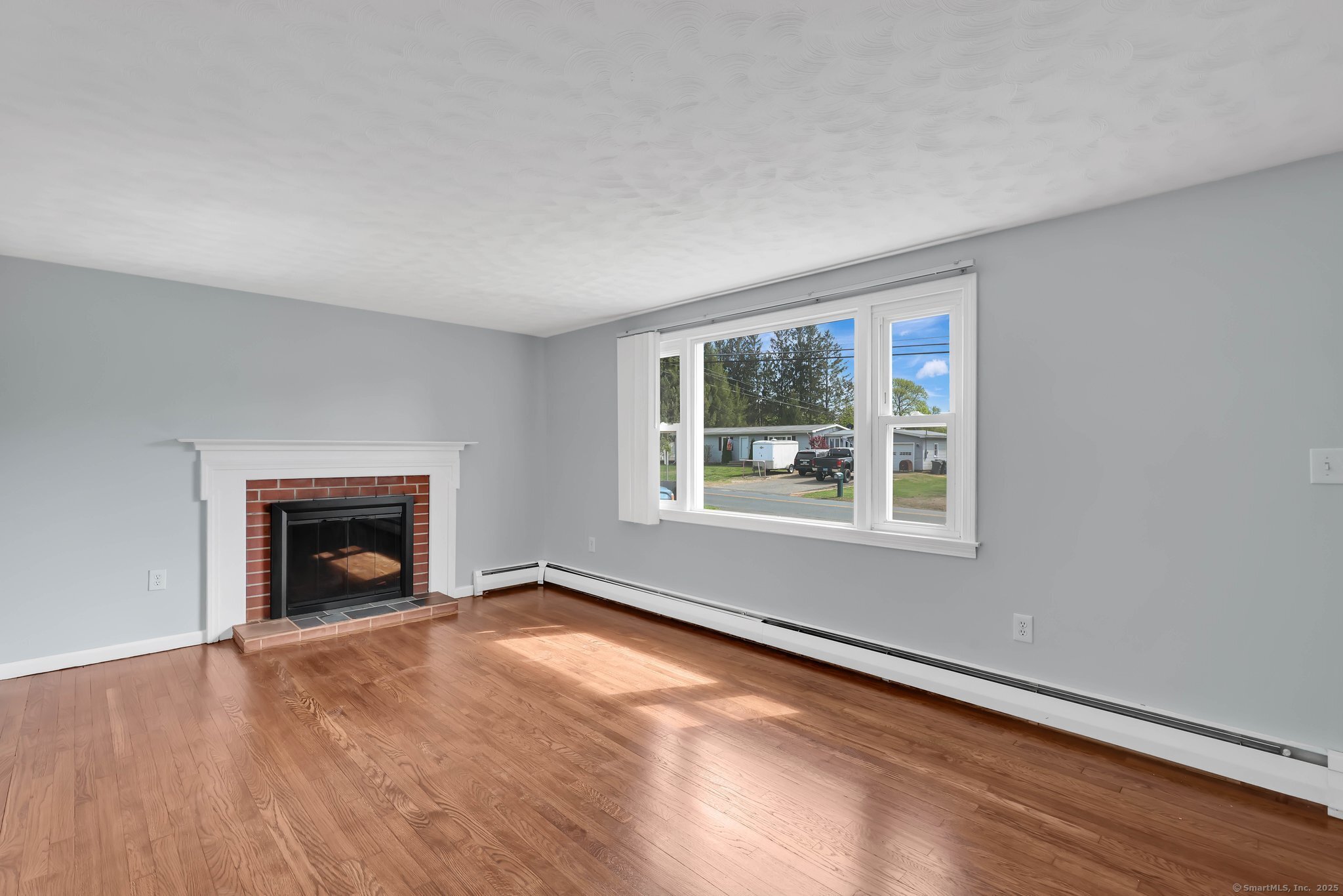 327 Abbe Road, Enfield, Connecticut image 16