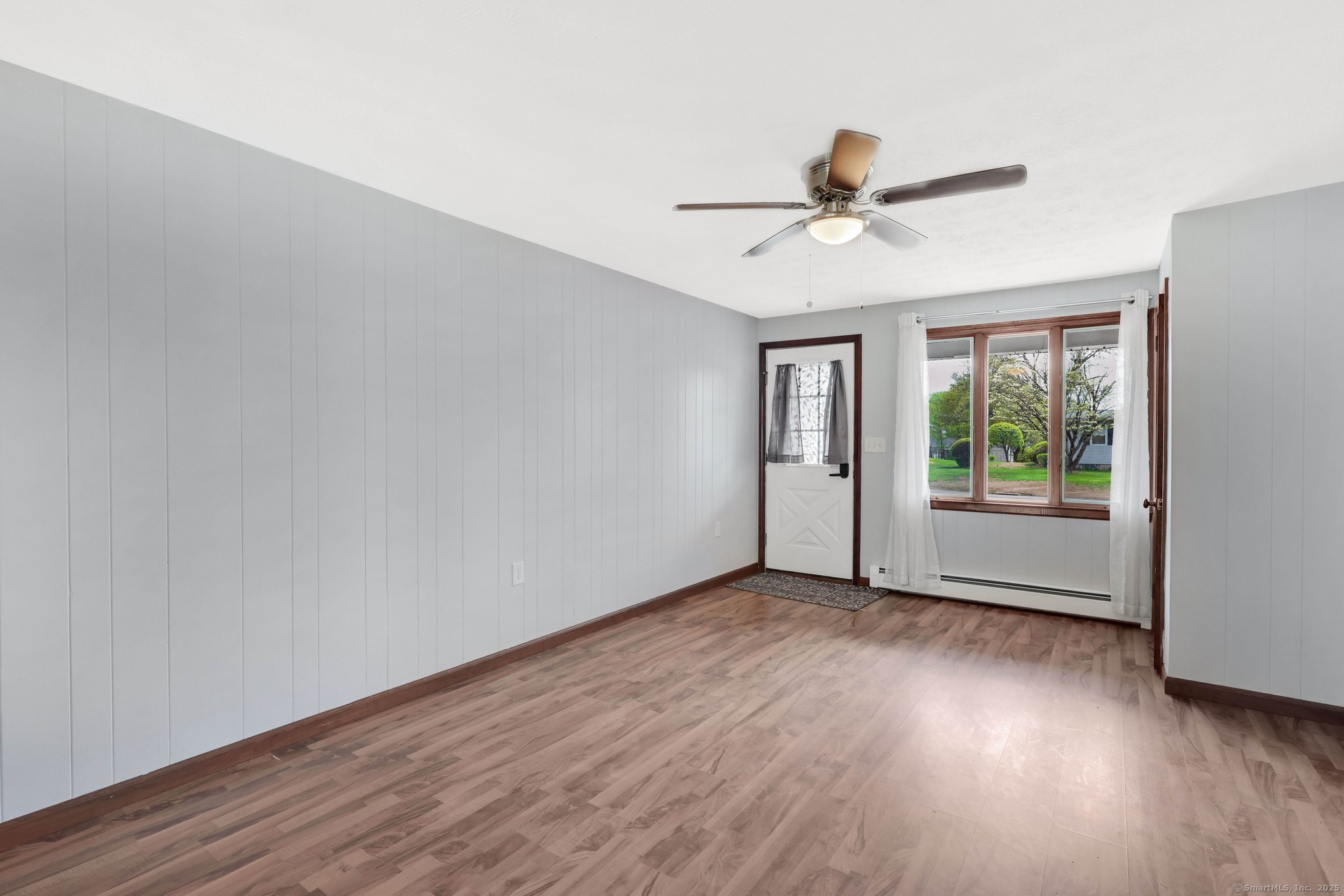 327 Abbe Road, Enfield, Connecticut image 6