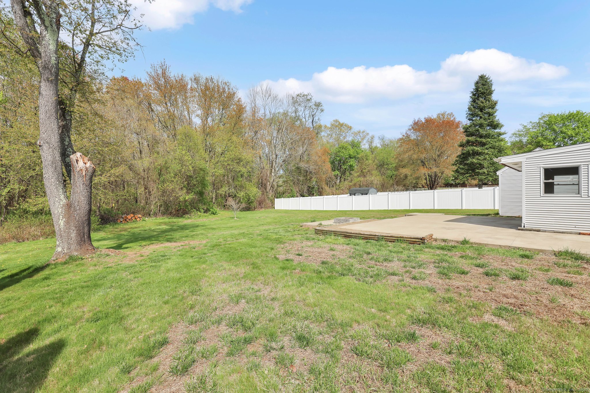 327 Abbe Road, Enfield, Connecticut image 28