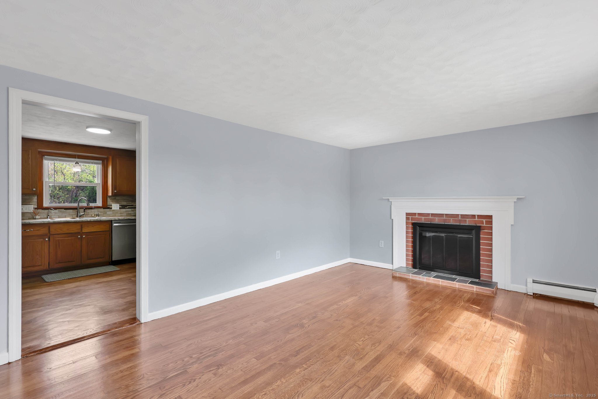 327 Abbe Road, Enfield, Connecticut image 17