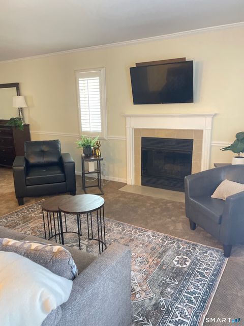 Condo For Rent - 221 Old Pond Lane #221<br/> Norwich, CT 06360