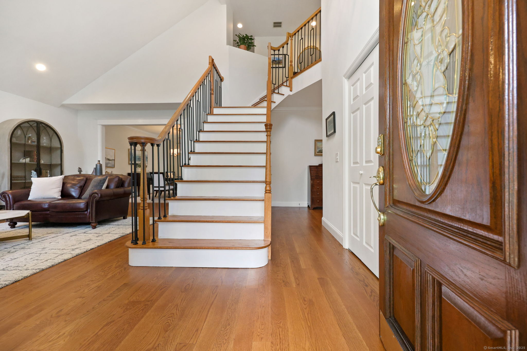 6 Riverwalk Lane