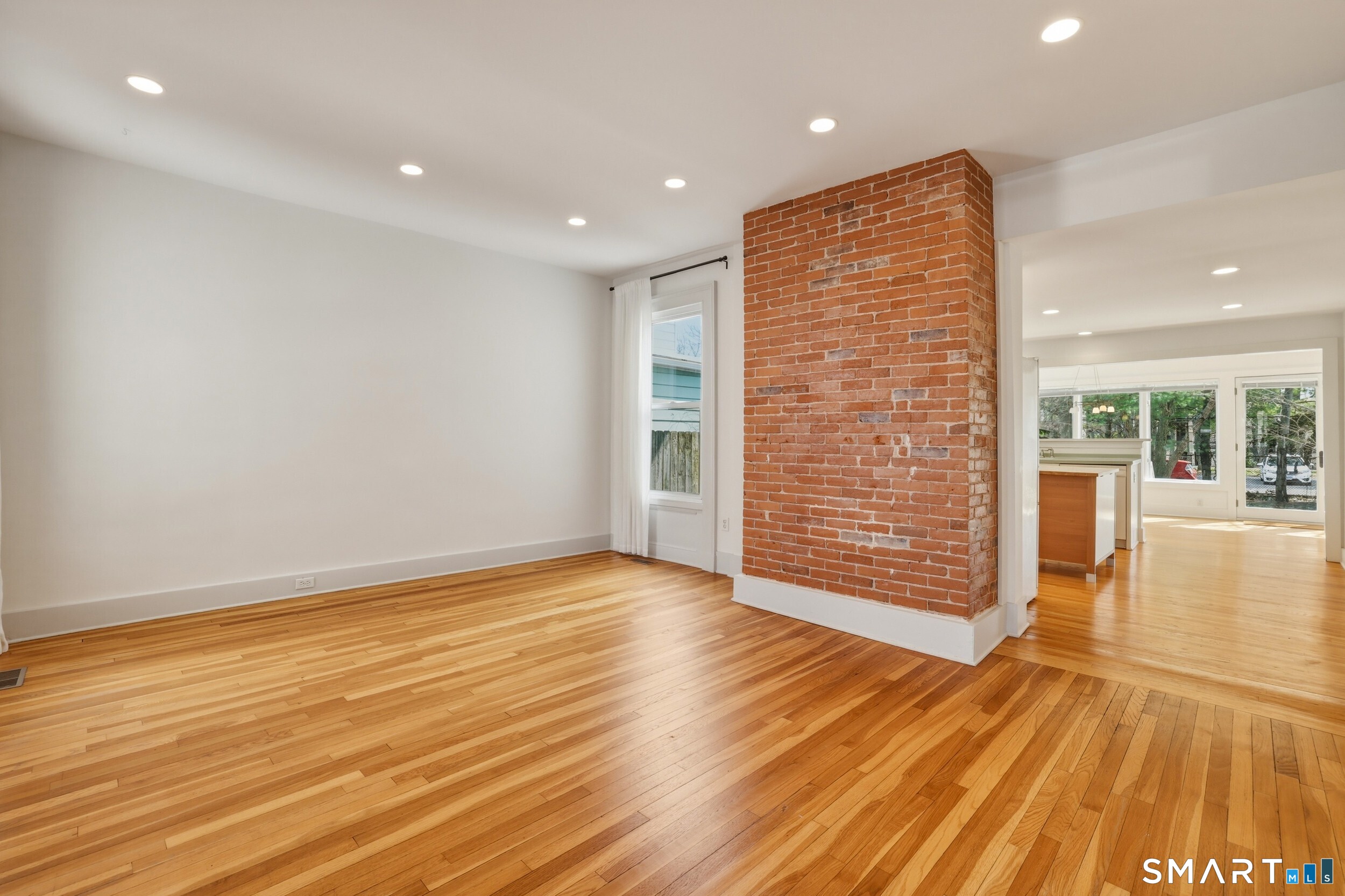 258 Saint John Street