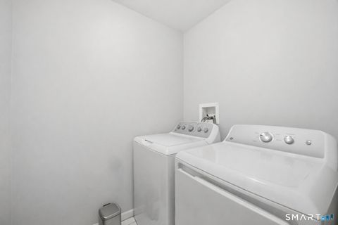 Tiny photo for 7 Dora Street #7, Stamford, CT 06902 (MLS # 24156158)