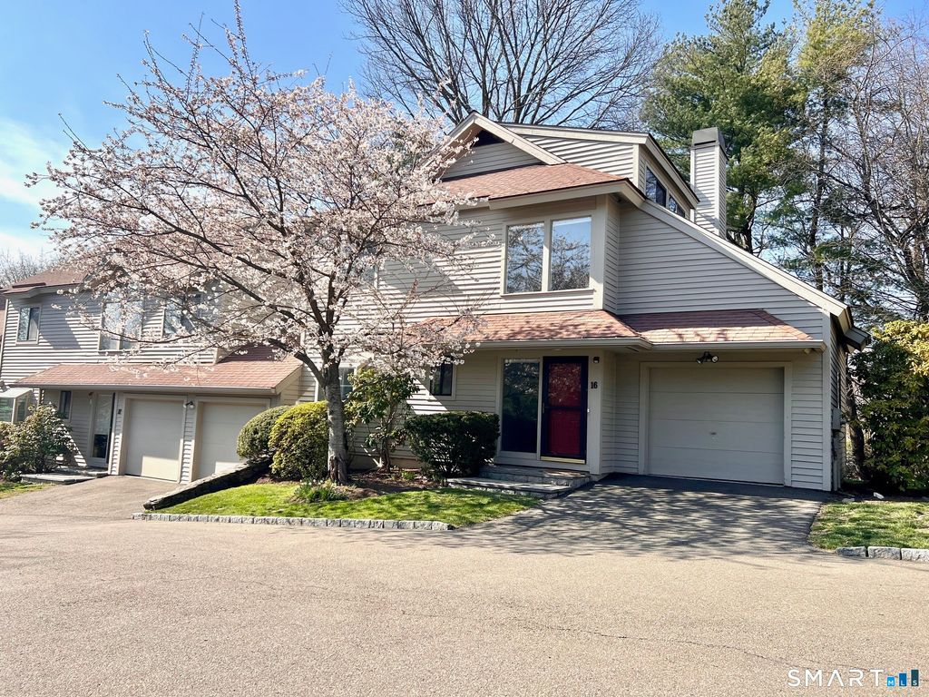 Photo of 320 Strawberry Hill Avenue #16, Stamford, CT 06902 (MLS # 24167249)