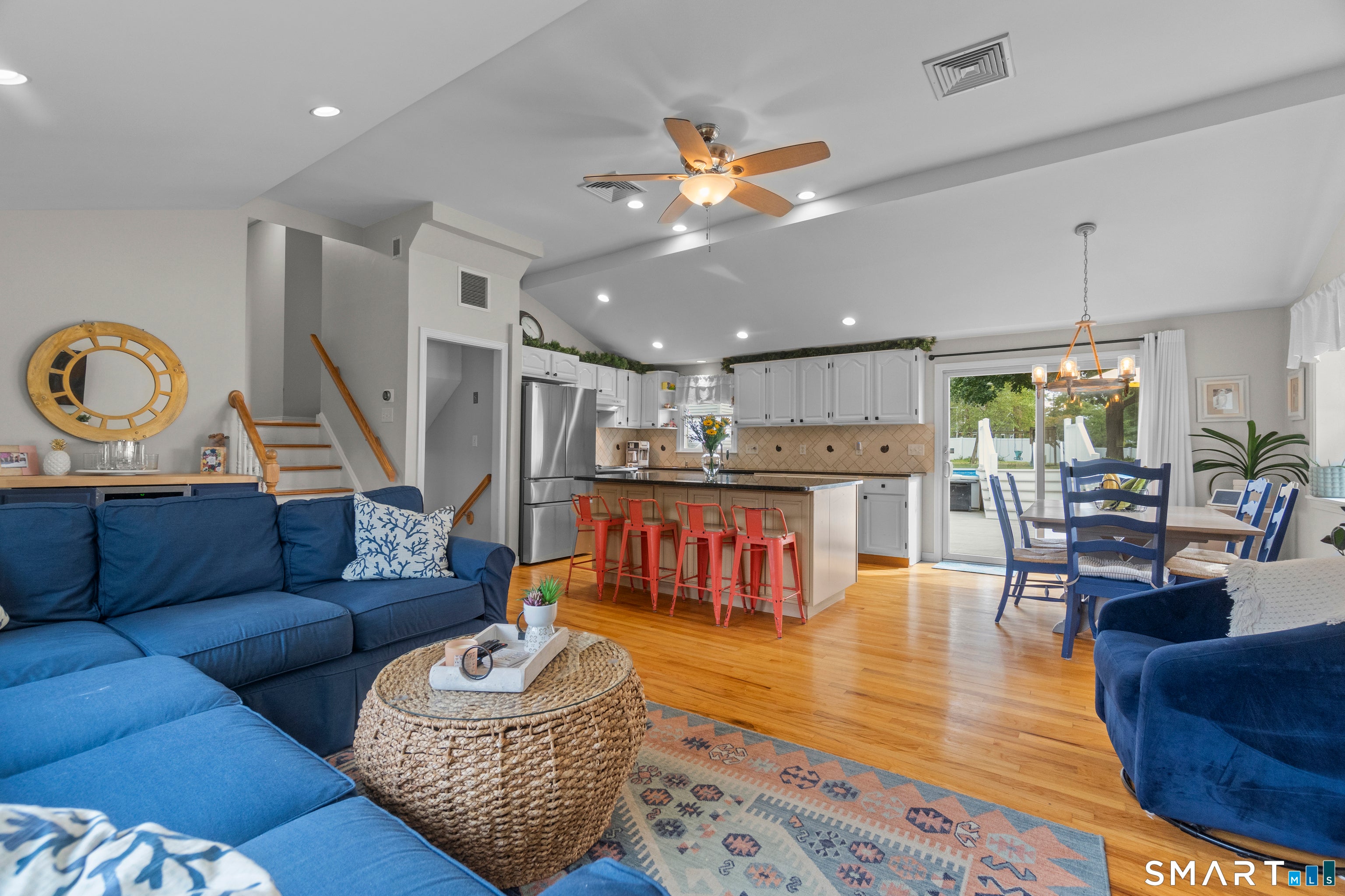 26 Willard Avenue
