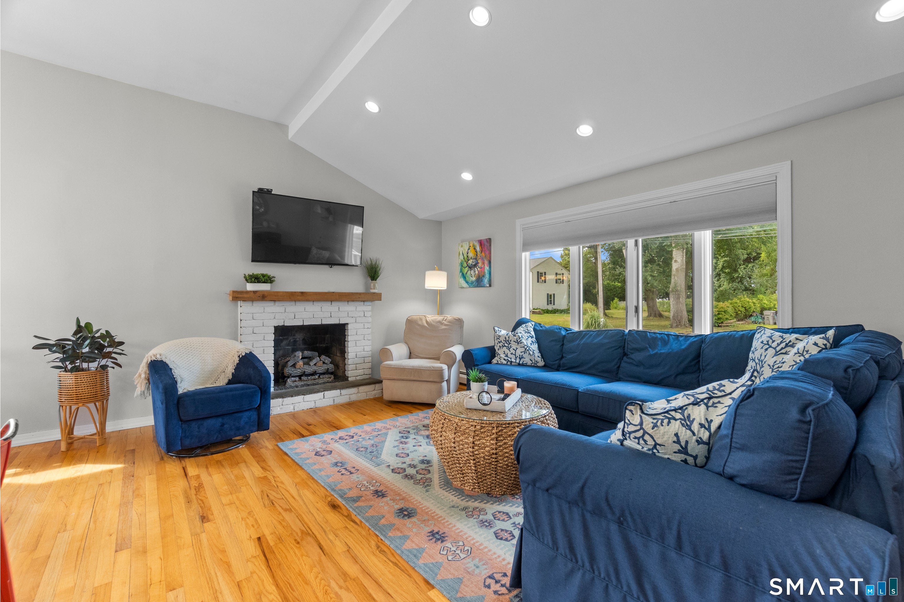 26 Willard Avenue