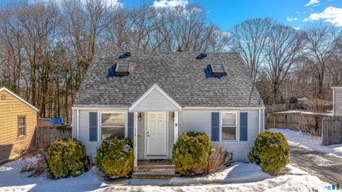 Photo of 438 Atwood Avenue, Waterbury, CT 06705 (MLS # 24157818)