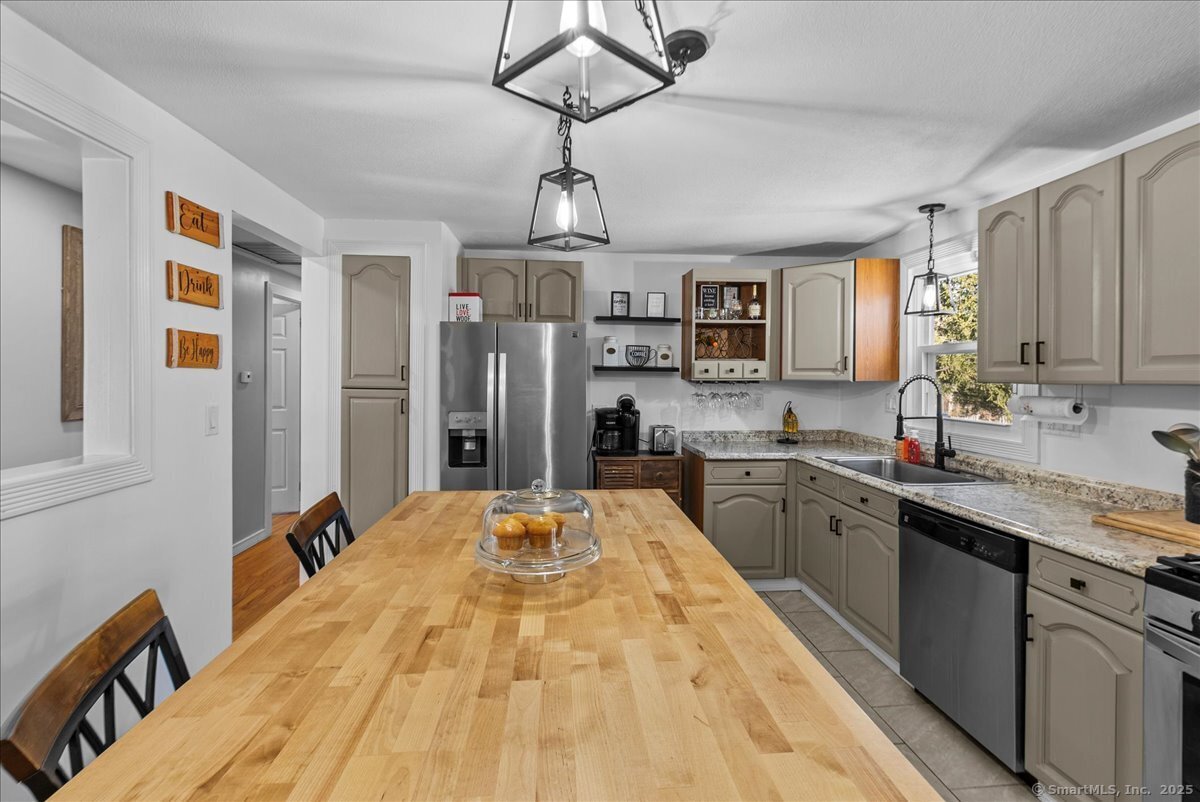 839 Brewer Street, East Hartford, Connecticut image 10