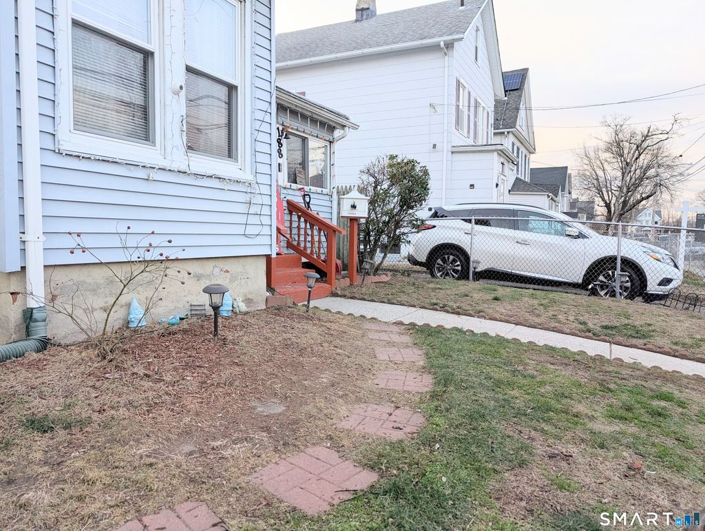 Photo of 188 Holly Street, Bridgeport, CT 06607 (MLS # 24149672)