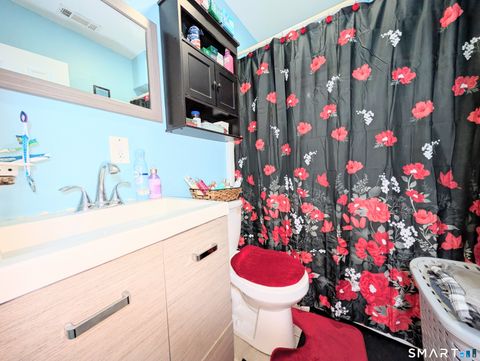 Tiny photo for 188 Holly Street, Bridgeport, CT 06607 (MLS # 24149672)