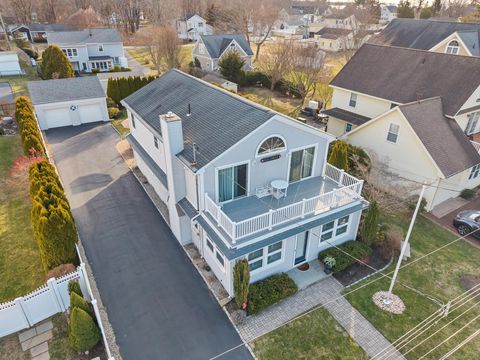 12 Bellstone Avenue Westbrook CT 06498