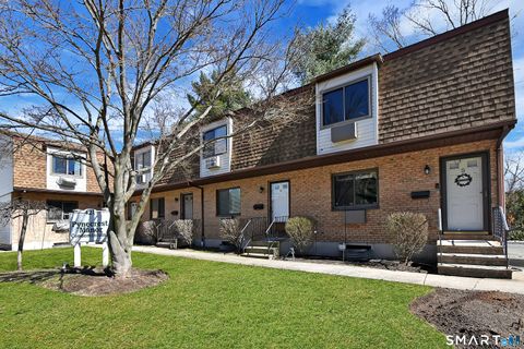 Tiny photo for 421 Emmett Street #APT 4, Bristol, CT 06010 (MLS # 24159805)