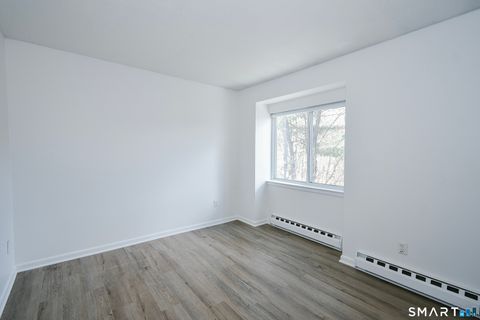 Tiny photo for 421 Emmett Street #APT 4, Bristol, CT 06010 (MLS # 24159805)