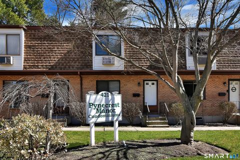 Photo of 421 Emmett Street #APT 4, Bristol, CT 06010 (MLS # 24159805)