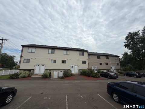 Condo For Sale - 790 First Avenue #18<br/> West Haven, CT 06516