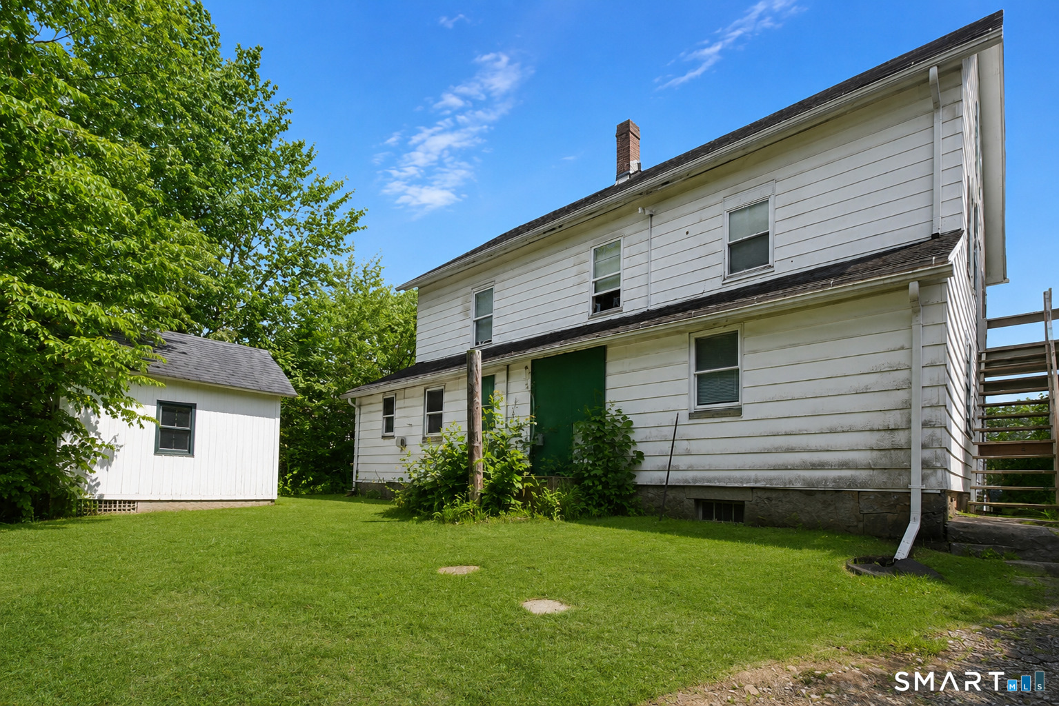 81 East Main Street