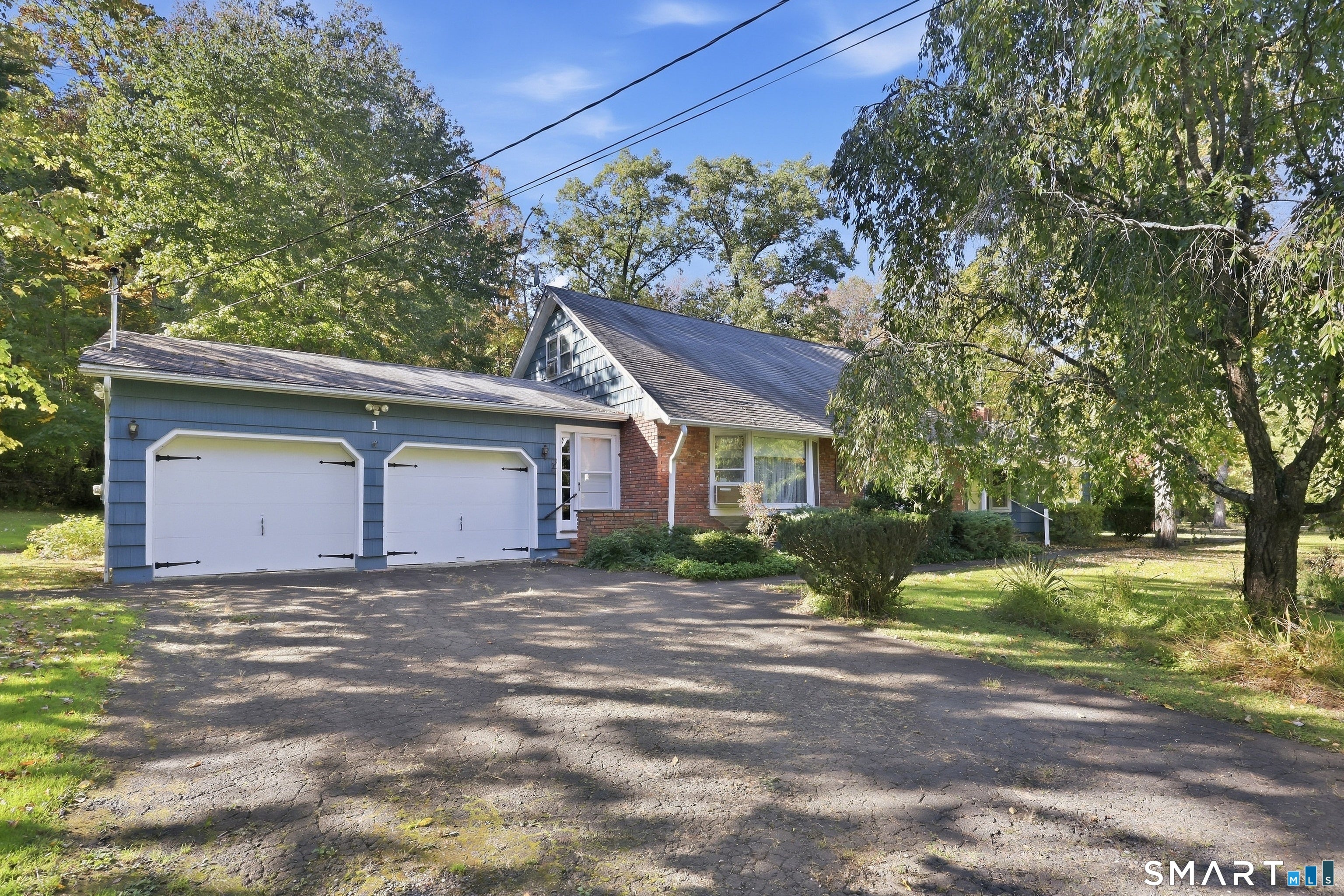 1 Knollwood Lane