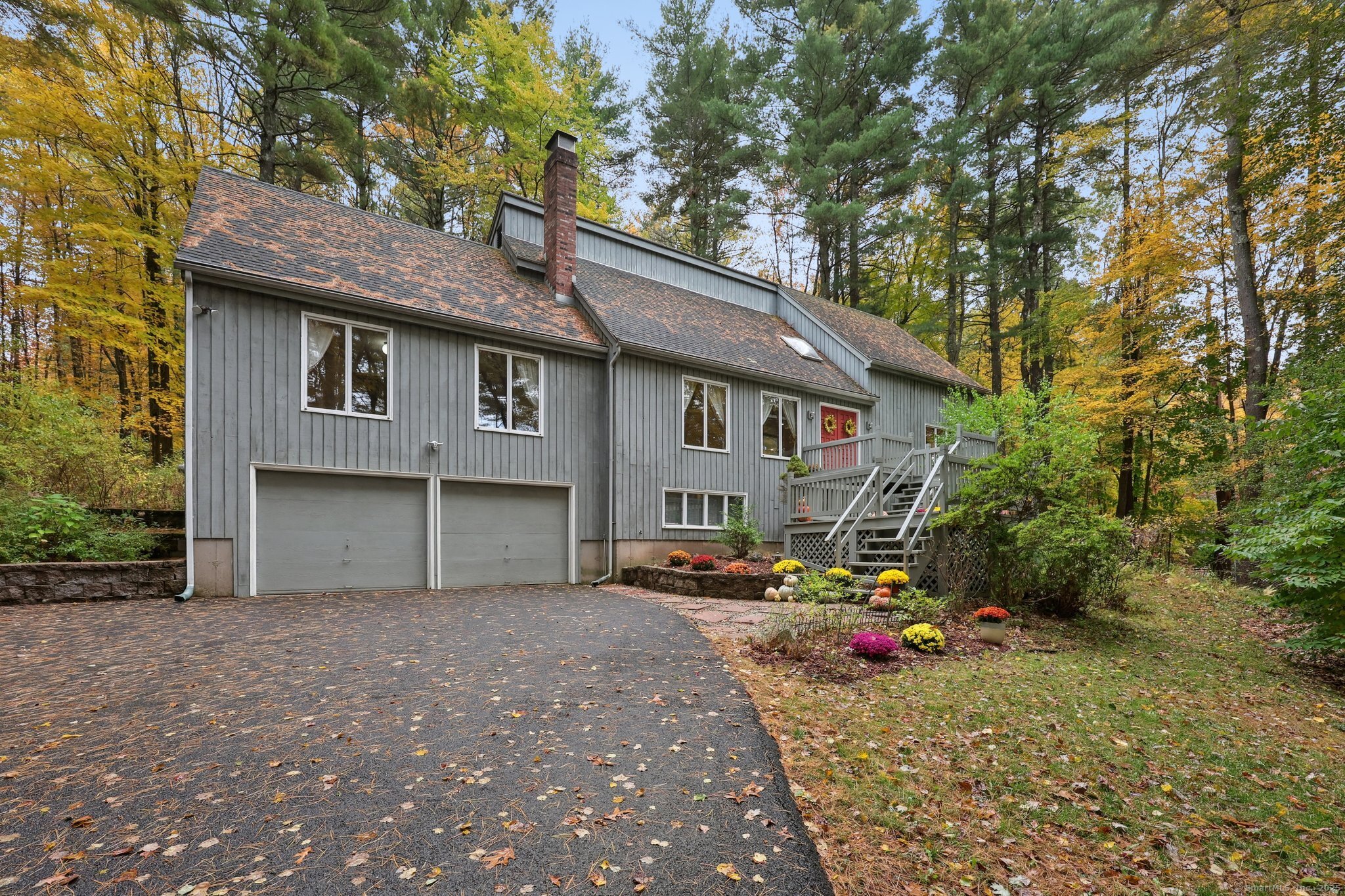 15 Pinnacle Mountain Road