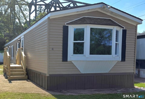 Mobile Home For Sale - 500 Washington Street #4<br/> Middlesex County, Middletown, CT 06457