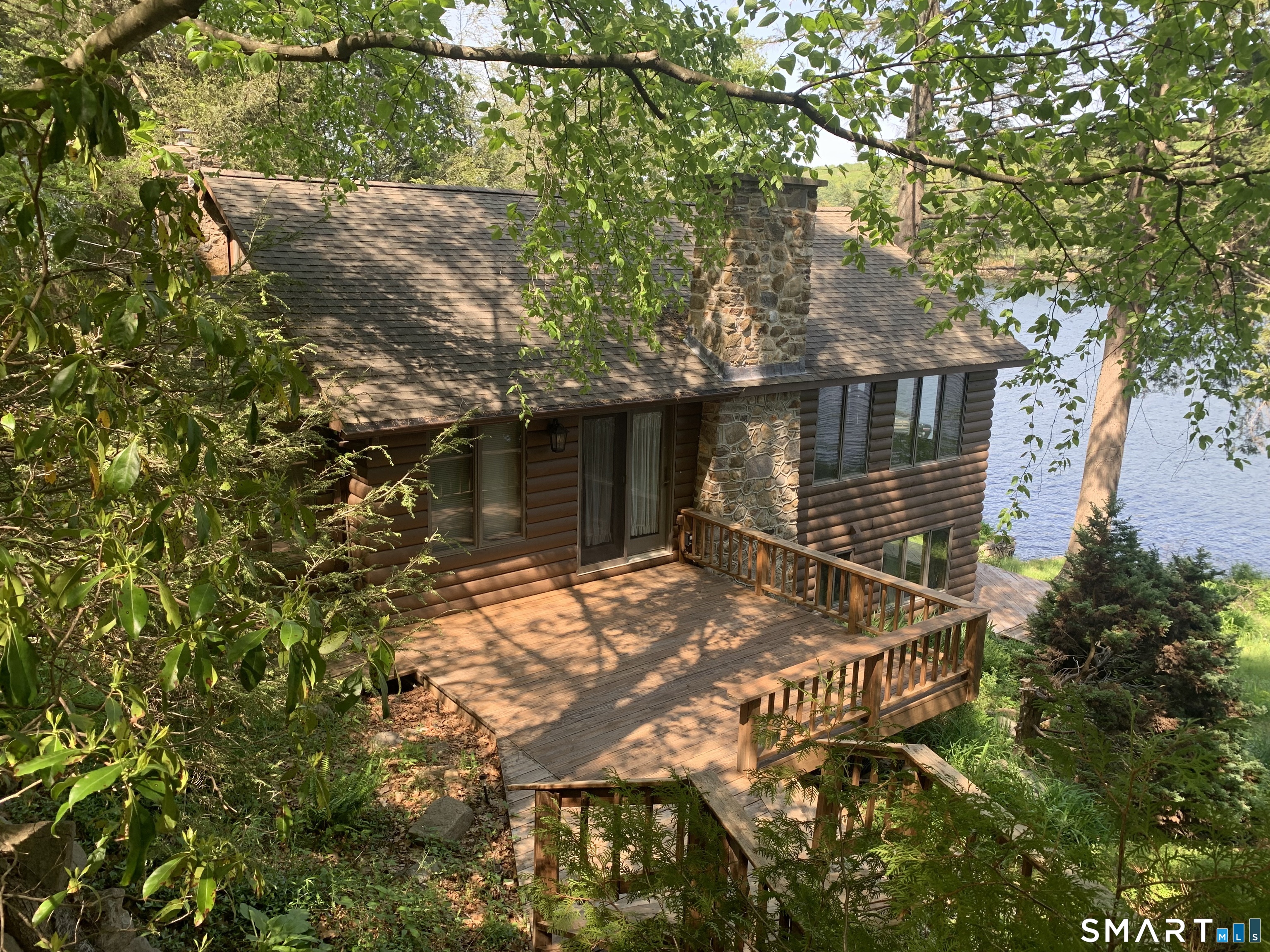 41 Lake Shore Boulevard