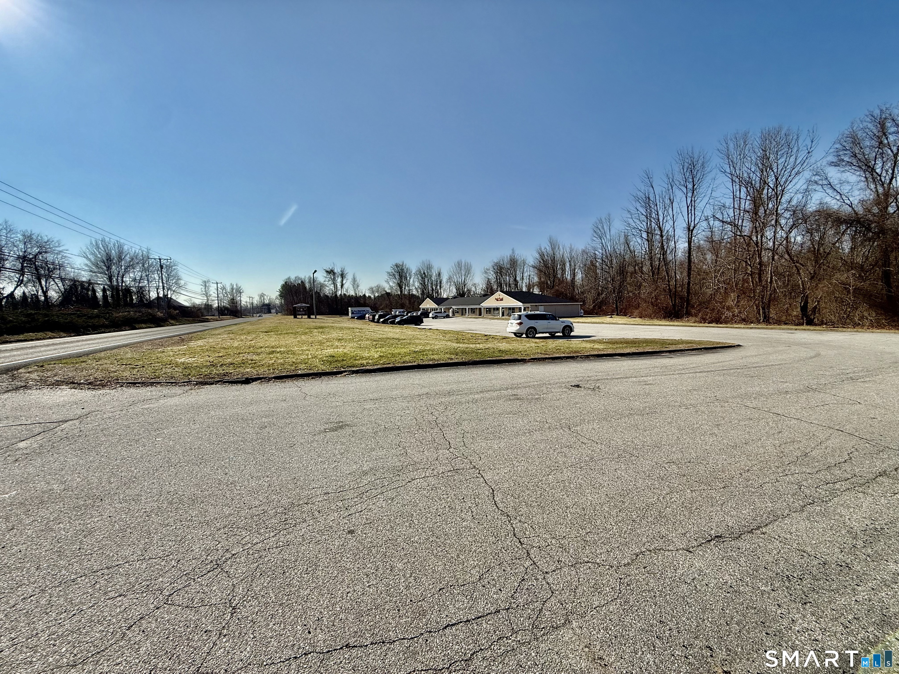 385 Beaumont Highway