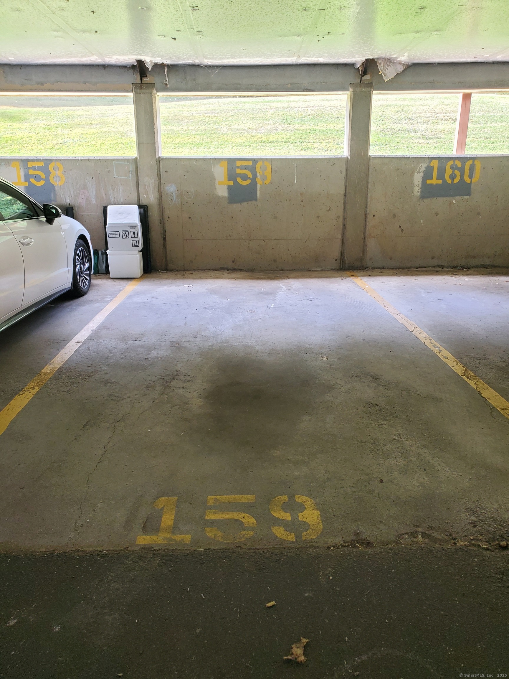 Cromwell, Connecticut 06416, United States, 2 Bedrooms Bedrooms, ,2 BathroomsBathrooms,Residential,Pending,215281