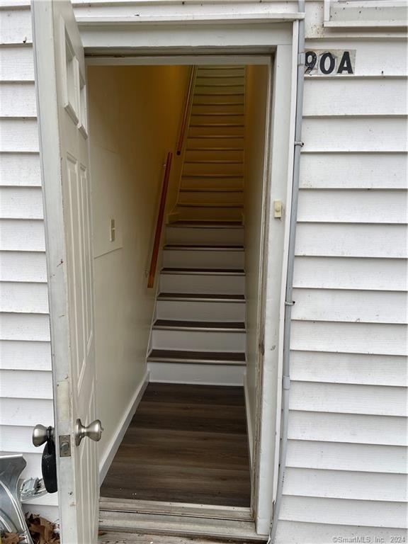 Canton, Connecticut 06019, United States, 3 Bedrooms Bedrooms, ,1 BathroomBathrooms,Residential,Pending,84192