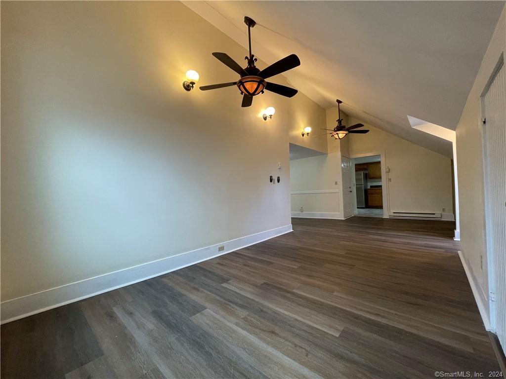 Canton, Connecticut 06019, United States, 3 Bedrooms Bedrooms, ,1 BathroomBathrooms,Residential,Pending,84192