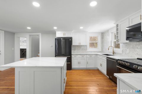 Tiny photo for 712 Main Street, Glastonbury, CT 06073 (MLS # 24082623)