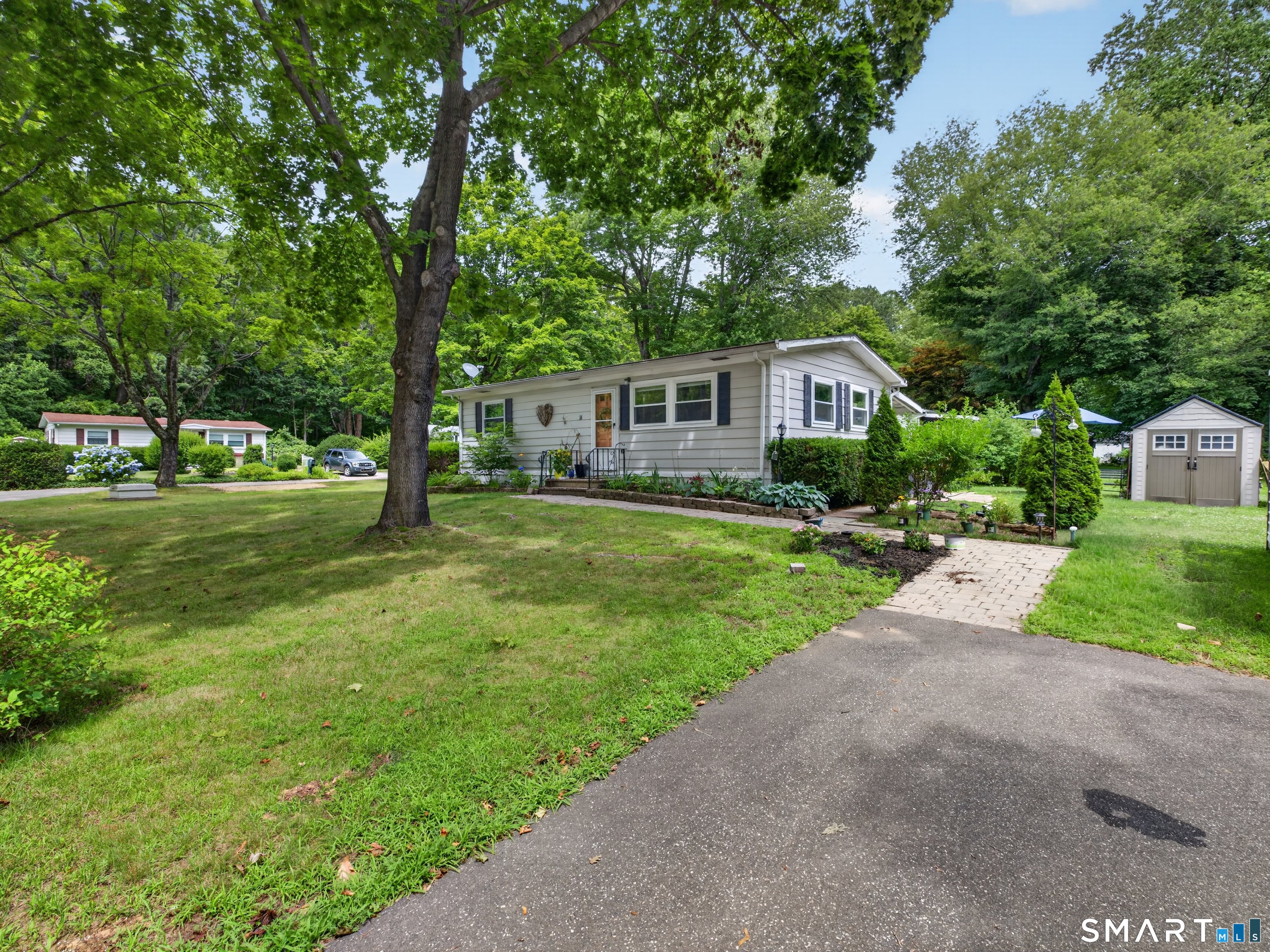 18 Old Forge Road