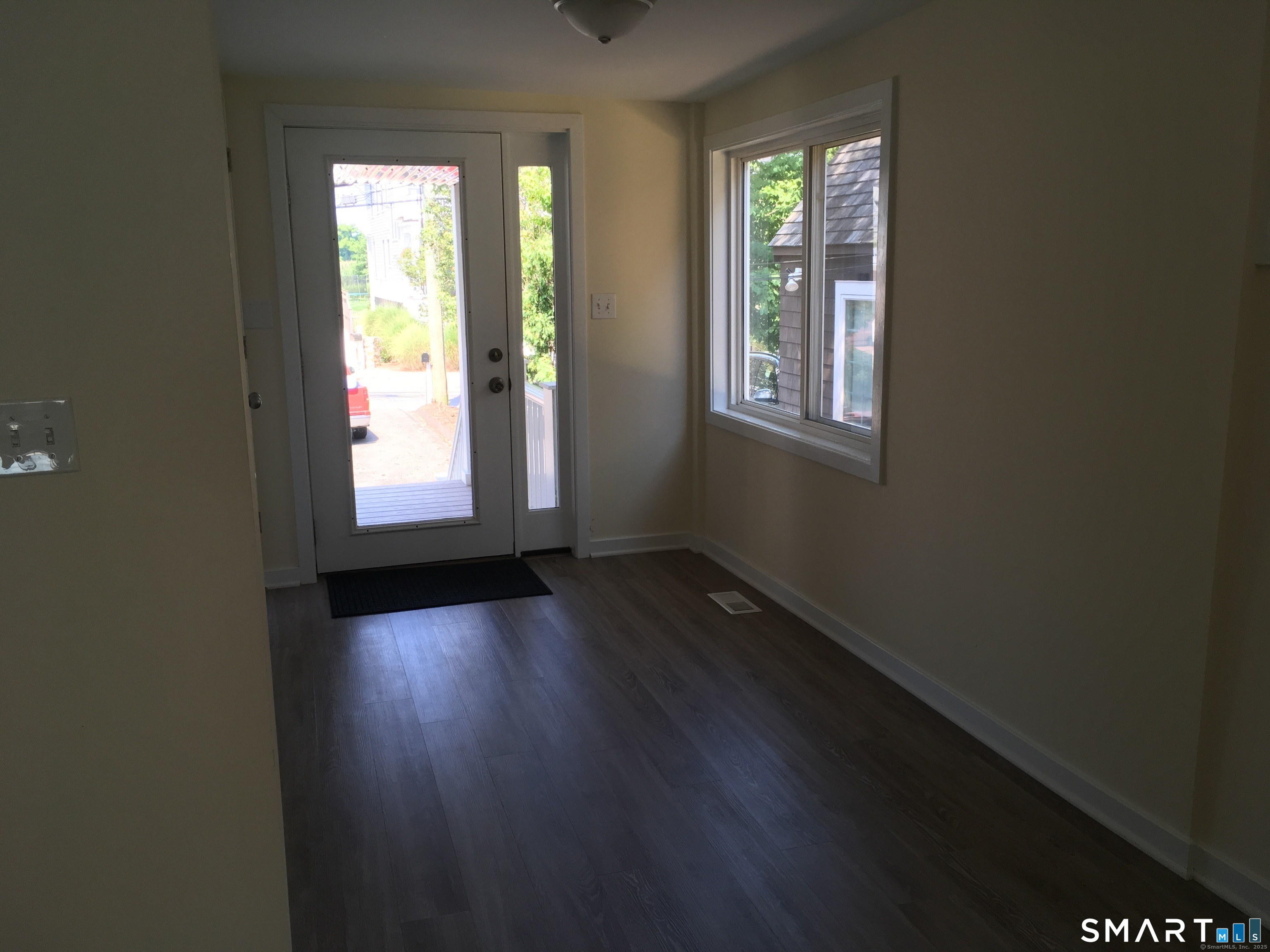 989 Fairfield Beach Road