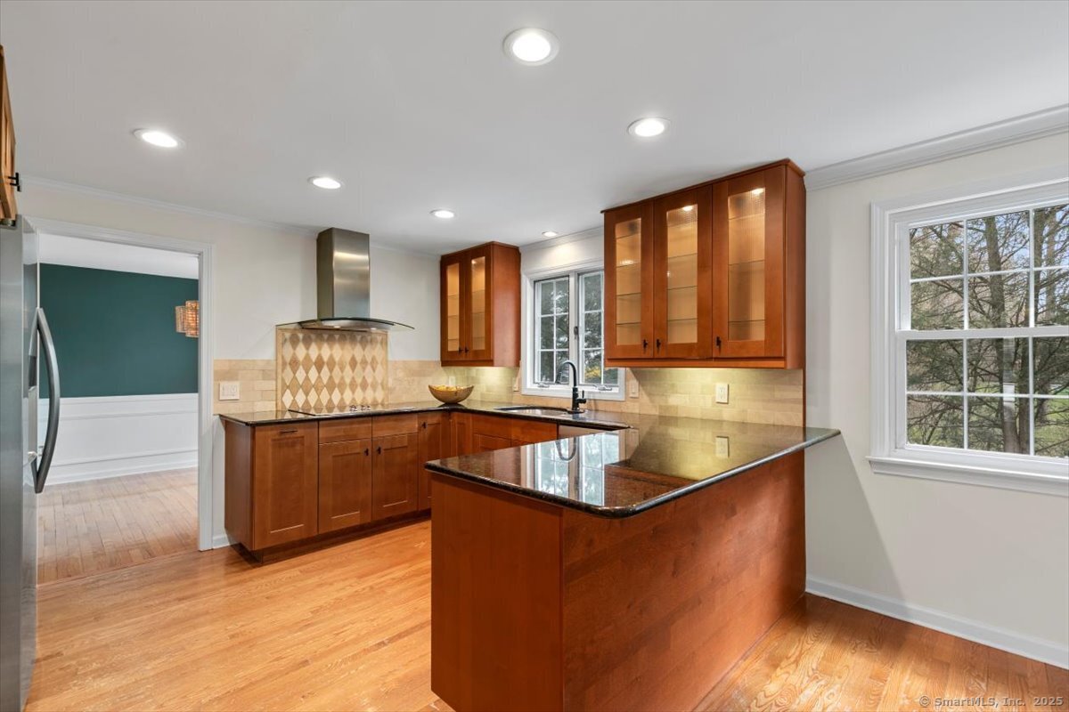 795 Rustic Lane, Cheshire, Connecticut image 9