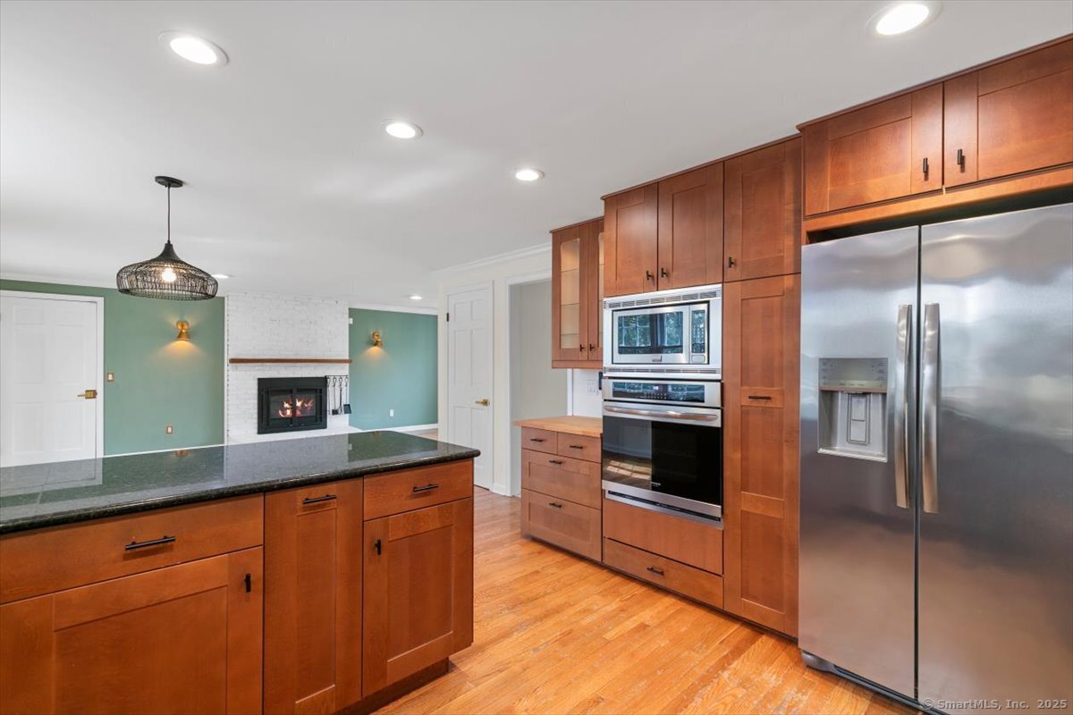 795 Rustic Lane, Cheshire, Connecticut image 11