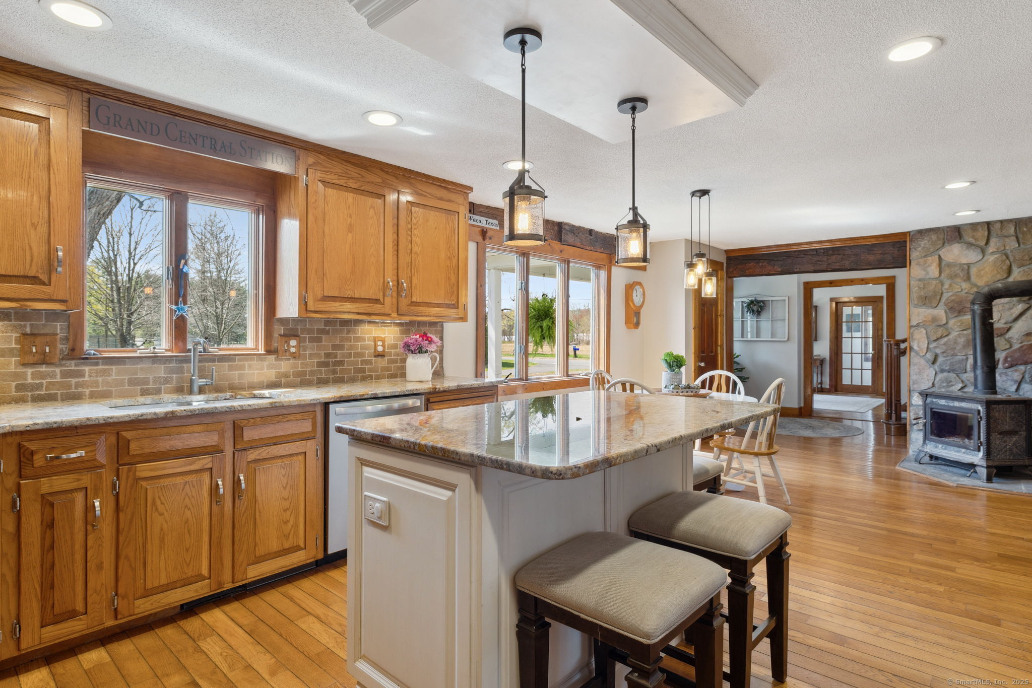 372 Ratley Road, Suffield, Connecticut image 7