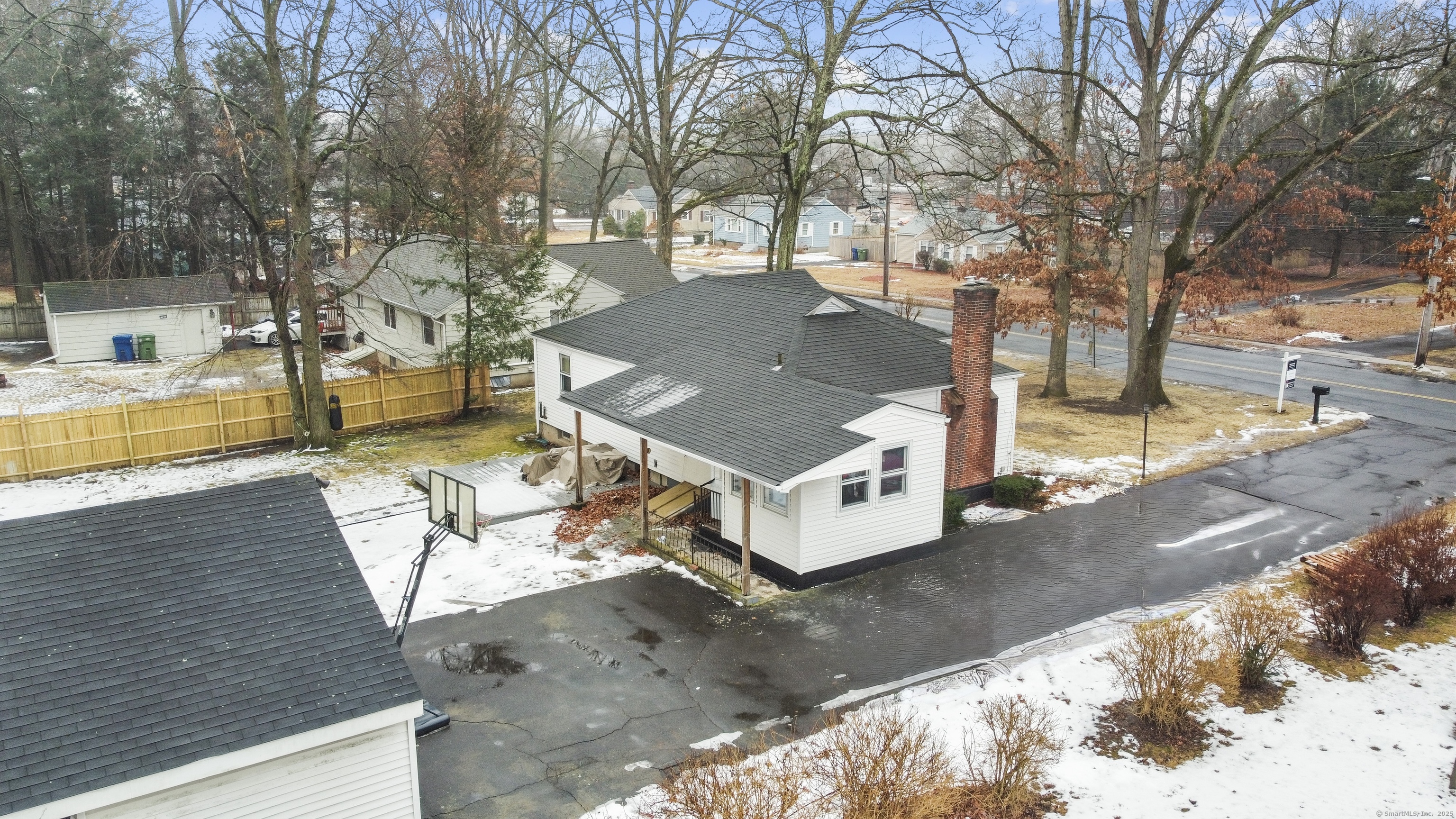 640 Matianuck Avenue, Windsor, Connecticut image 28