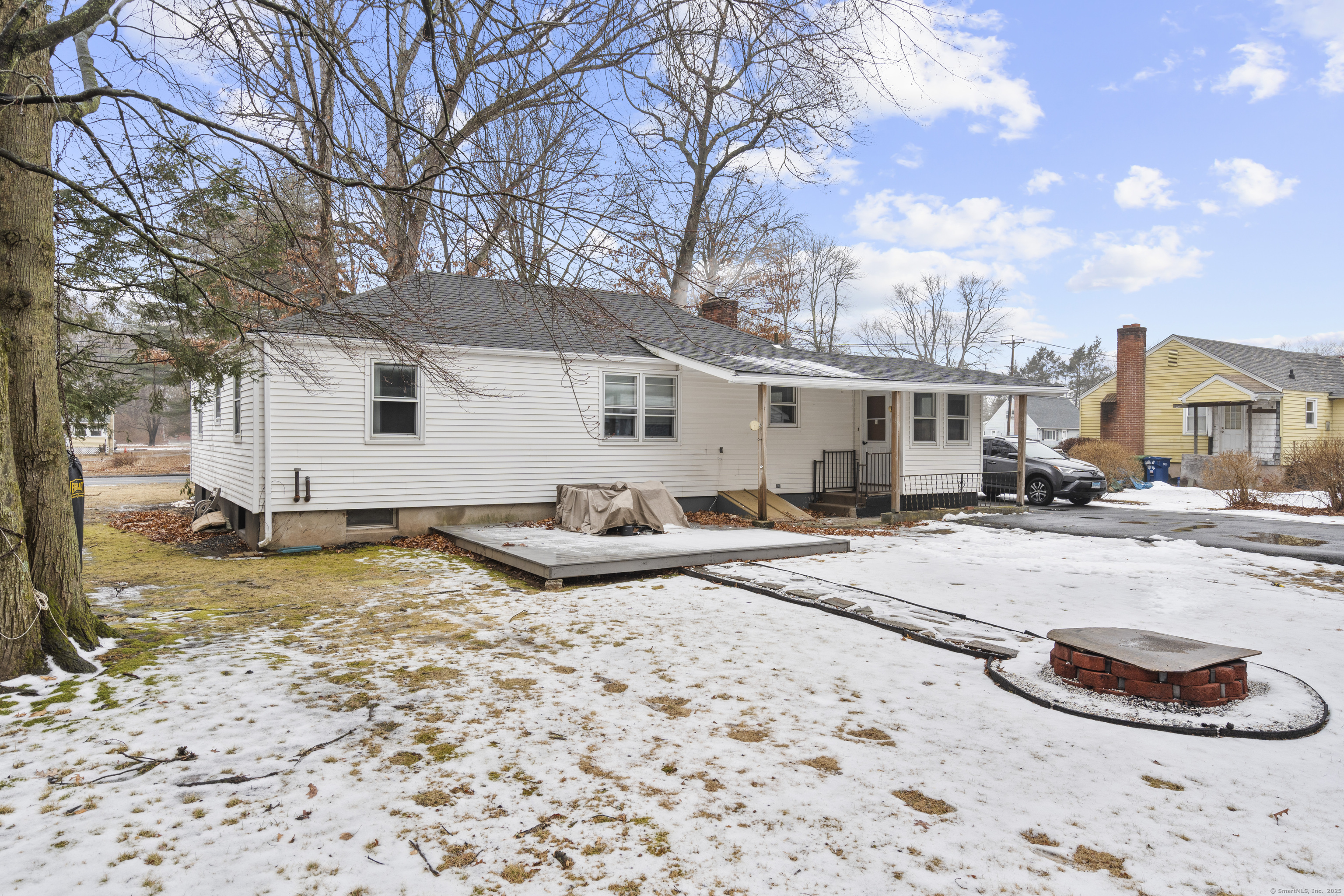 640 Matianuck Avenue, Windsor, Connecticut image 25