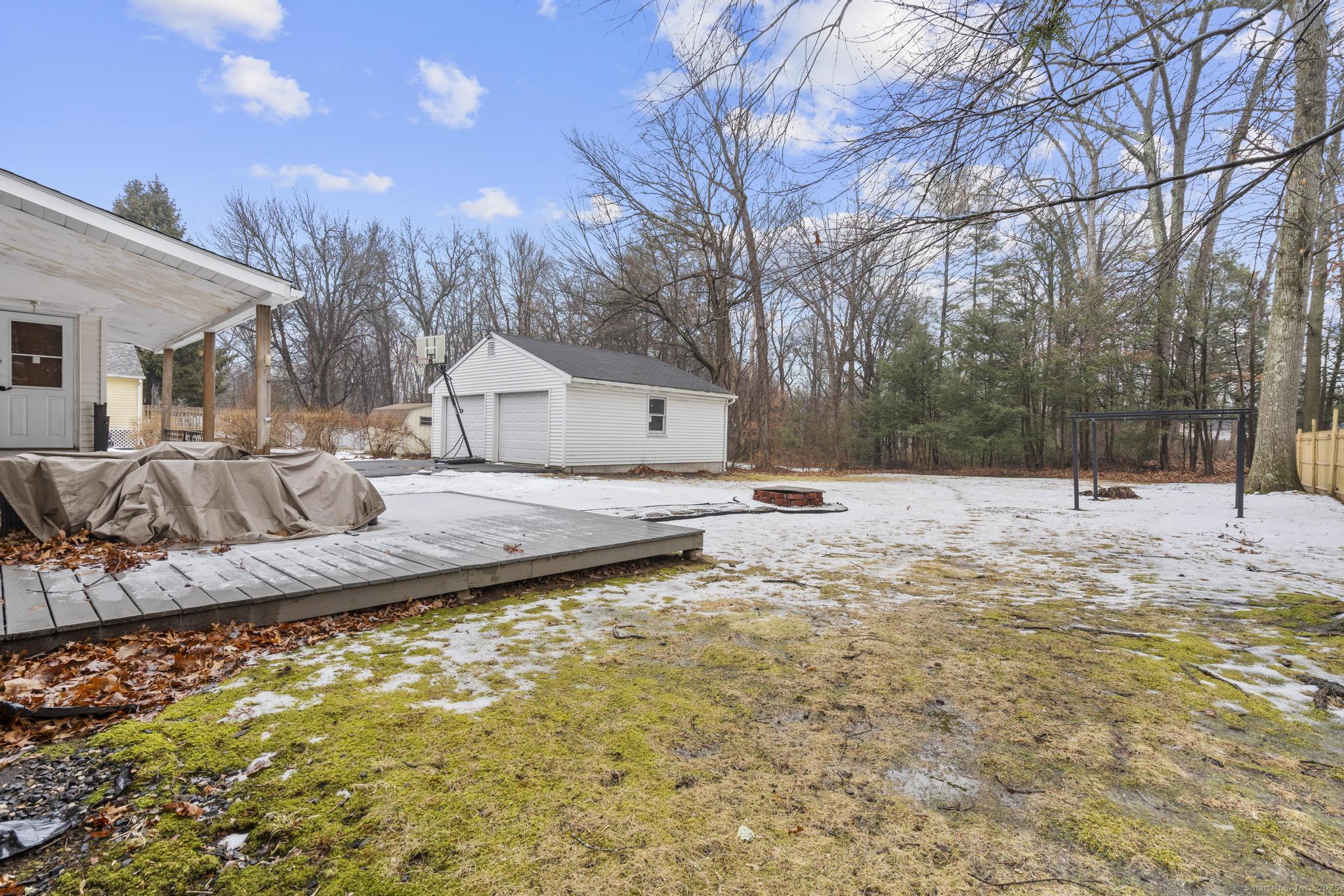 640 Matianuck Avenue, Windsor, Connecticut image 22