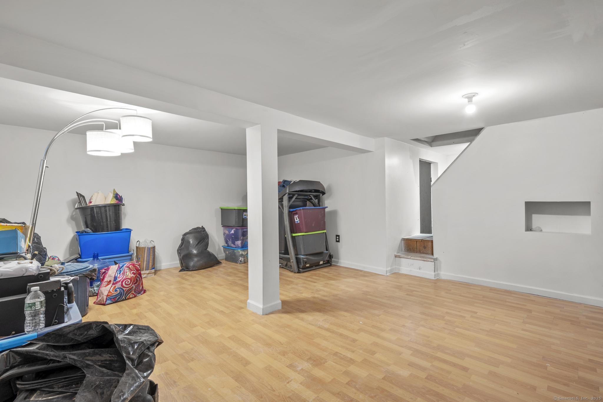 640 Matianuck Avenue, Windsor, Connecticut image 18