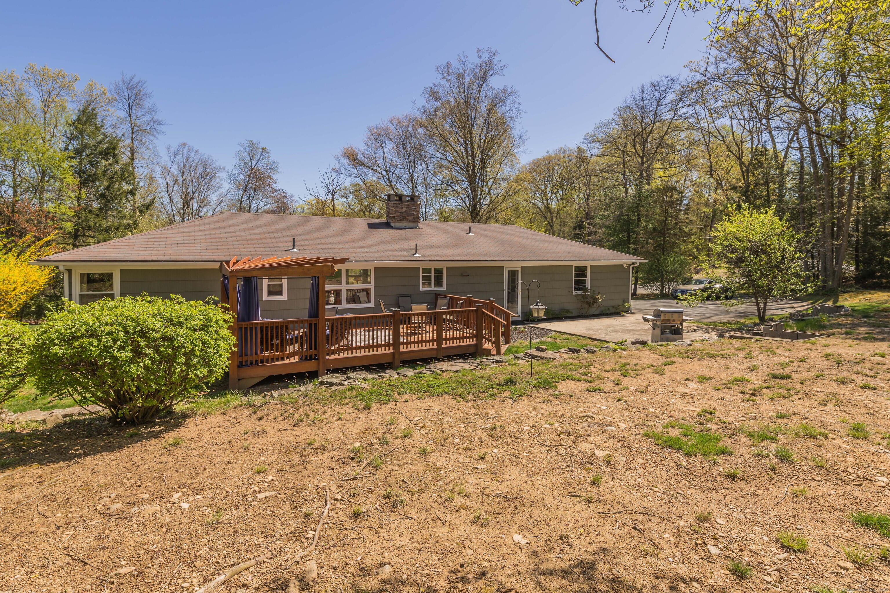 97 Doolittle Drive, Bethany, Connecticut image 25