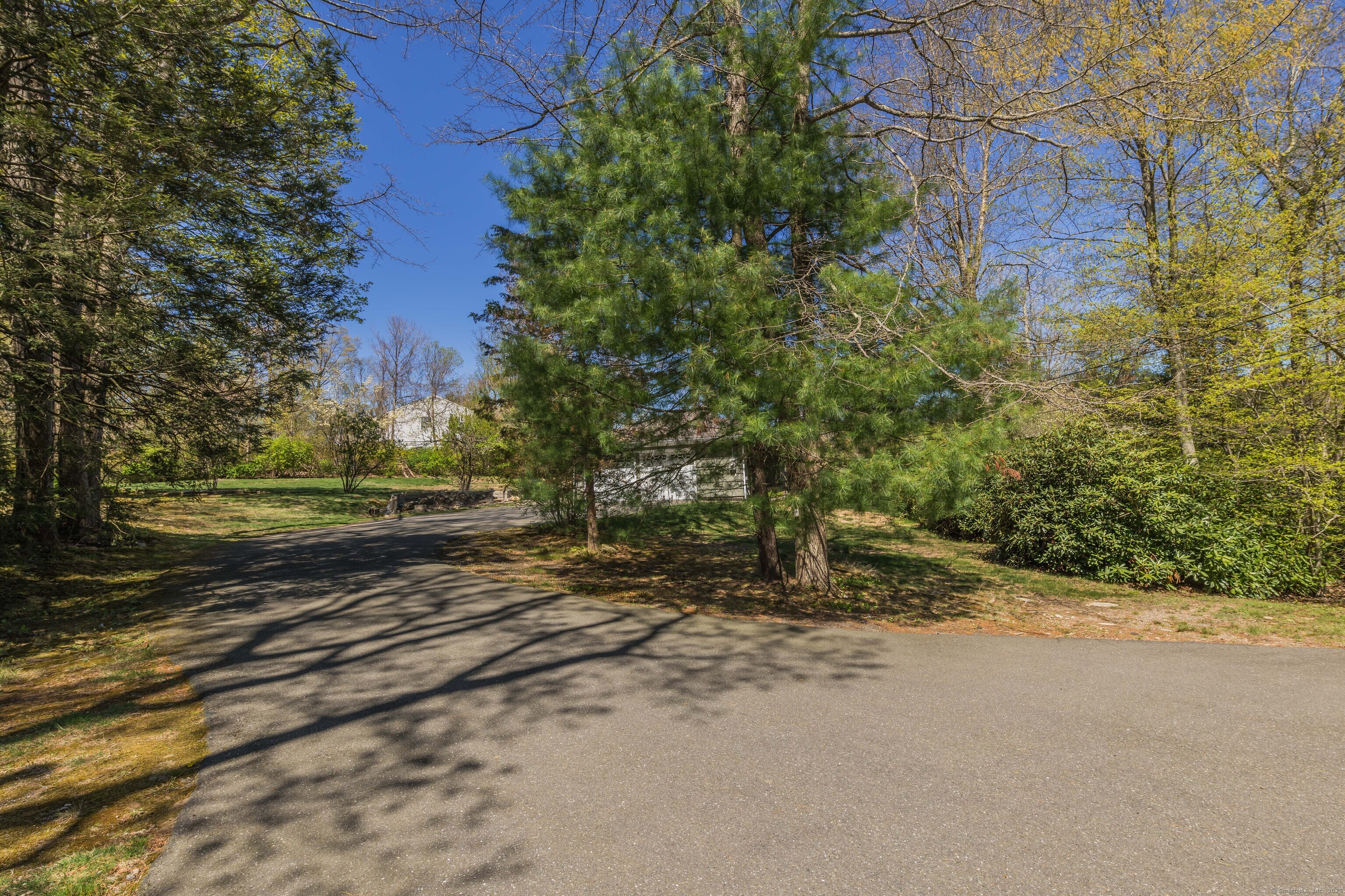 97 Doolittle Drive, Bethany, Connecticut image 31