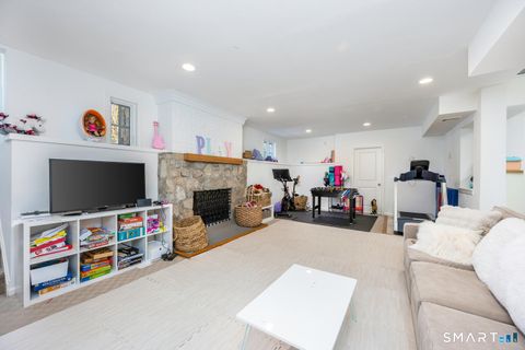 Tiny photo for 20 Outlook Drive, Darien, CT 06820 (MLS # 24155342)