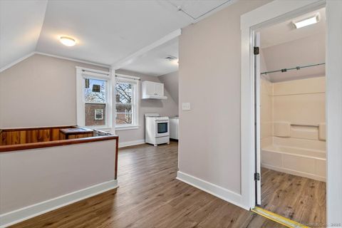 Tiny photo for 110 Hobart Street #3, New Haven, CT 06511 (MLS # 24170286)